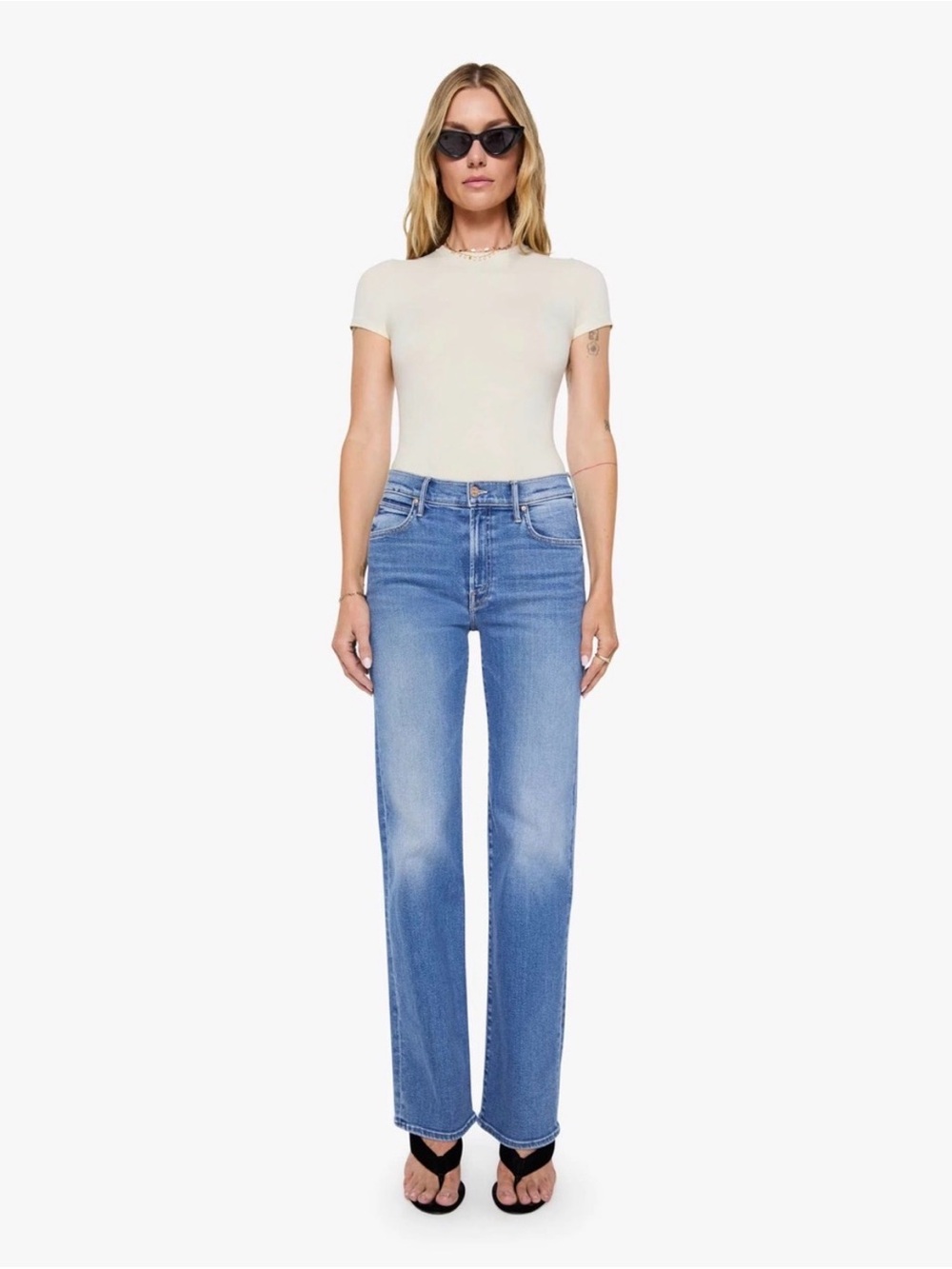 MOTHER The Kick It Jeans in Fan Favorite Size 31